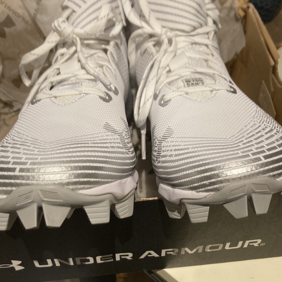 NEW - UNDER ARMOUR UA HIGHLIGHT FRANCHISE CLEATS SHOES - Men’s Size 9 - Football - Picture 6 of 13
